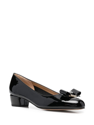 Ferragamo With Heel Black