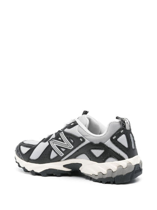 New Balance Sneakers Black