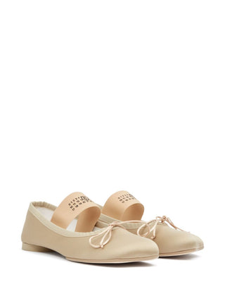 MM6 Maison Margiela Flat shoes Powder