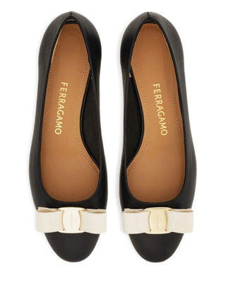 Ferragamo With Heel Black