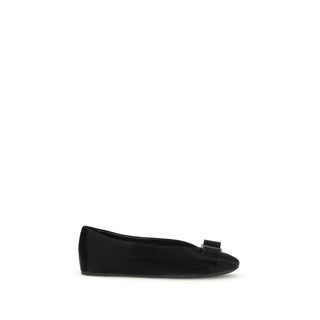 Ferragamo Black Calf Leather Bos Taurus Ballet Flats